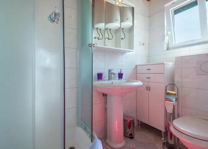 Valentina 別荘 トロギール