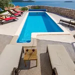 בית נופש Valentina