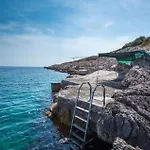 Valentina טרוגיר