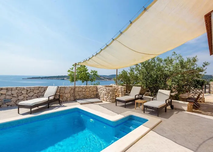 Vikendica Valentina Trogir