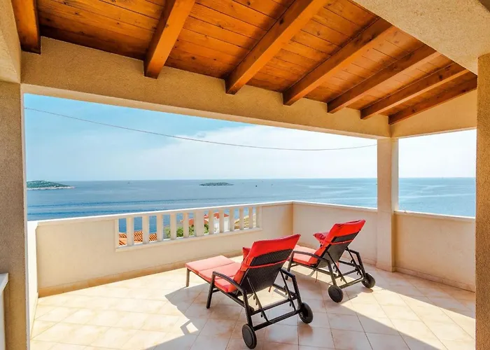 Valentina * Τρογκίρ