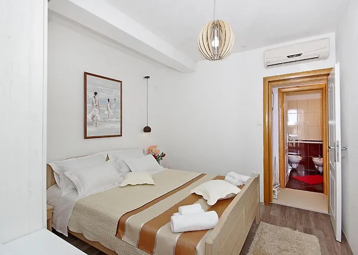 Vikendica Valentina Trogir