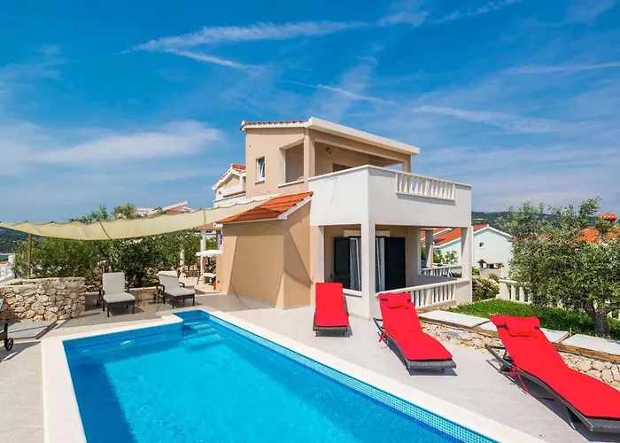 Valentina Vikendica Trogir